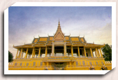 royalpalace1.jpg